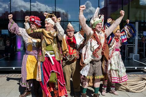 Ramshacklicious & Hijinx - TRUTH! — Out There Arts