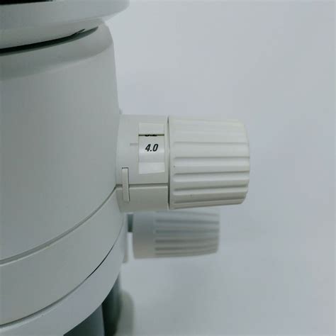 Leica Microscope Mz6 With Tilting Head And Illuminator