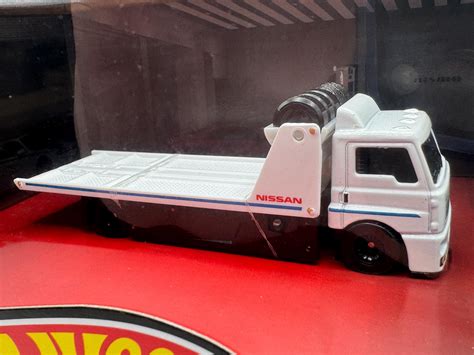 Hot Wheels Nissan Skyline Set Premium Gift For Collectors Etsy