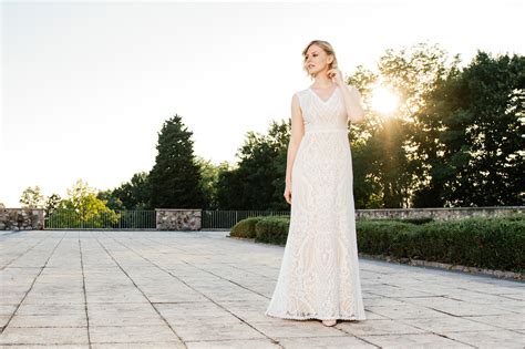 Brautkleid Nude Spitzenkleid Mit Atemberaubender T Llr Cken