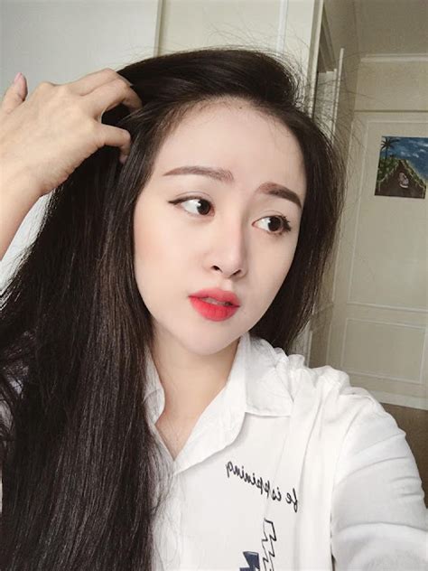 Nh D Th Ng Hot Girl Xinh P V Quy N R Nh T