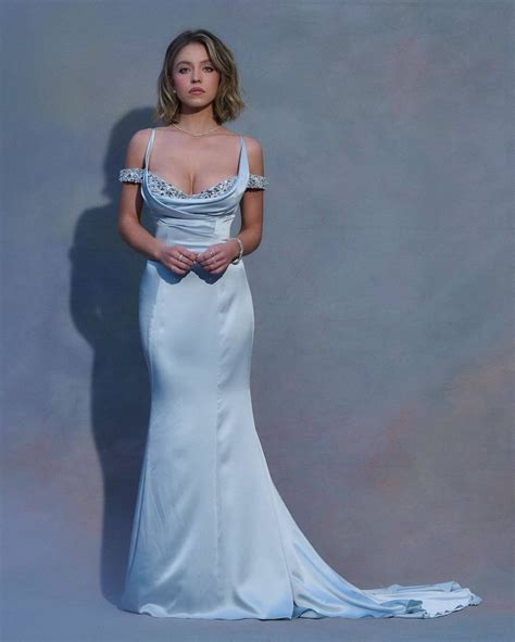 Sydney Sweeney Magnificent Breasts Cleavage Hot Celebs Home