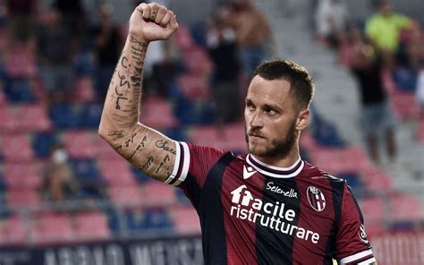 Arnautovic Leader Soriano Zero Bonus Il Punto Sul Bologna Al