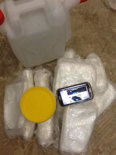 А вот и обещанные фото 20 кг эпоксидной смолы — Lada Приора седан, 1,8 ...