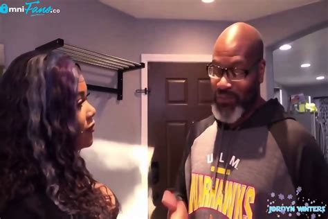 Busty Ebony Hottie Having Pussy Pounded By Two BBC