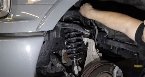 F150 25 Leveling Kit Install 11 Steps With Pictures Instructables