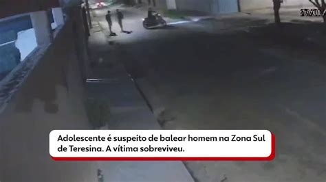 V Deos Mostram Homem Sendo Baleado E Adolescente Sendo Morto Por