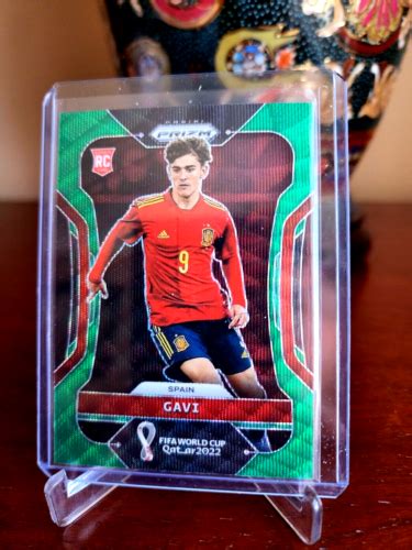 Gavi 2022 Panini Prizm FIFA World Cup Soccer Spain GREEN WAVE RC Rookie