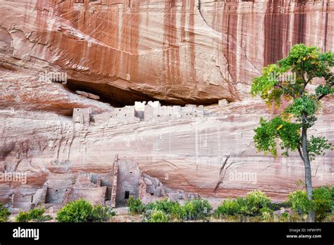 Anasazi cliff dwellings hi-res stock photography and images - Alamy