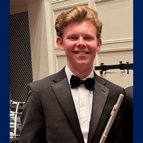 Jake King Takes Center Stage In Christmas At Belmont Special