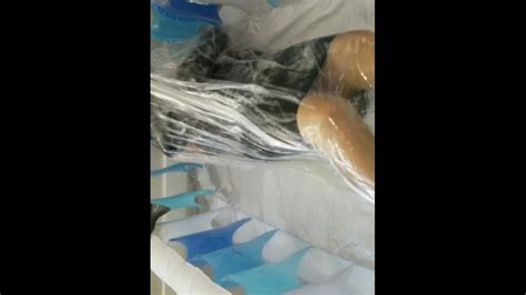 乳胶 WAM PVC 身体包化妆水沐浴凉鞋 Pornhub Gay