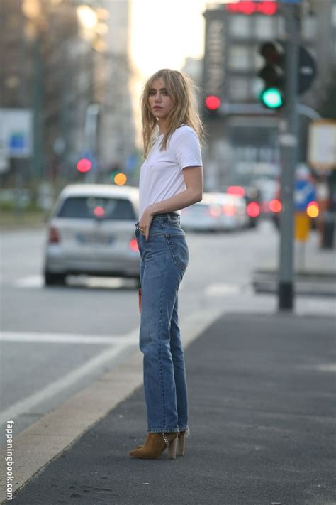 Suki Waterhouse Nude OnlyFans Leaks The Fappening Photo 511650 FappeningBook