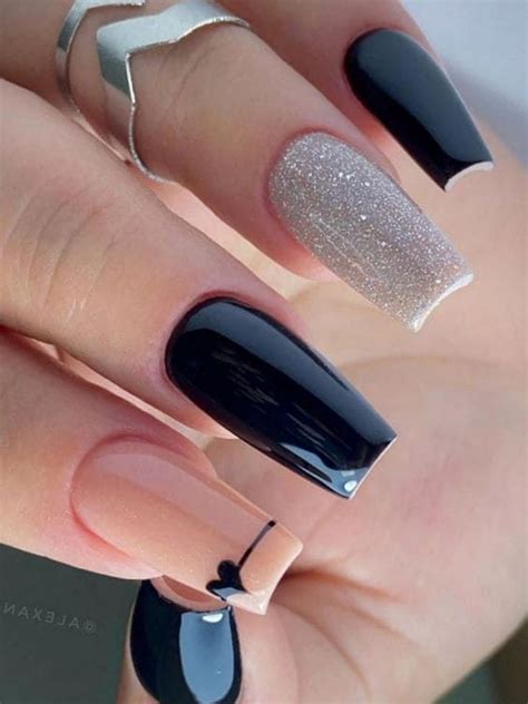 Black And Nude Nails With Heart Accents Nail Colors Nail Art Nail Designs