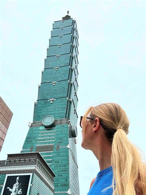 G N Tri U Ng I Ti C Nu I V Thang Cu N Hot Nh T Hi N Nay C M Ti T Du Kh Ch U Trend Nguy Hi M