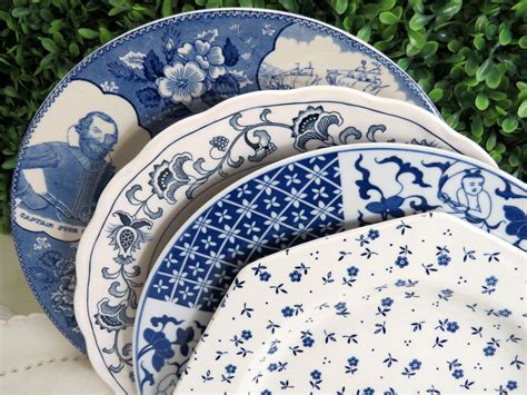 Home And Living Vintage Blue And White Platesvintage Blue And White