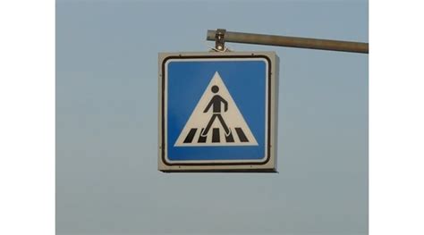 26-годишна блъсна жена на пешеходна пътека в Бургас и избяга - 168 Часа