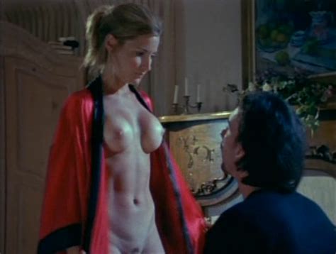 Naked Michelle Von Flotow In Dark Passion