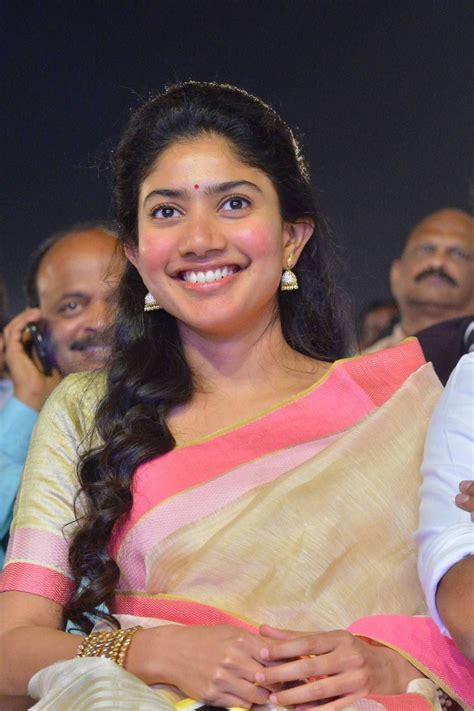 Sai Pallavi HD Wallpapers - Wallpaper Cave