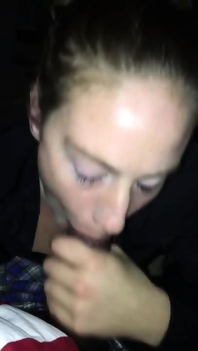 Grown White Woman Passionately Sucks Bbc Amateur