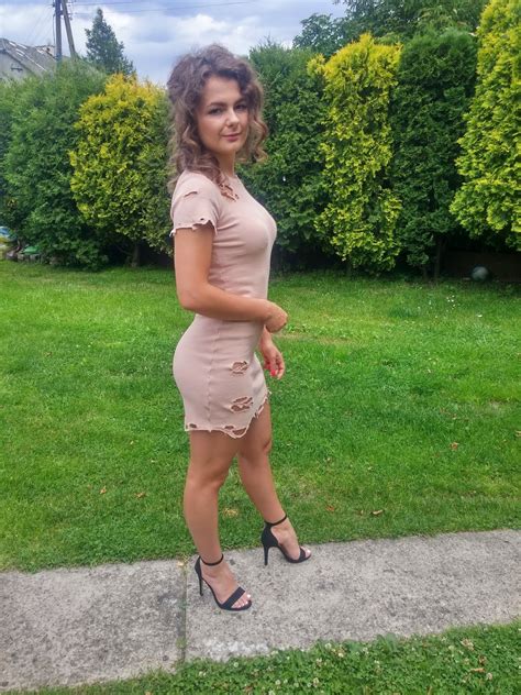 Aneta Sukienka W Odcieniu Nude