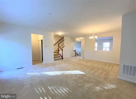 1742 Beacon Ln Warrington Pa 18976 Townhome Rentals In Warrington