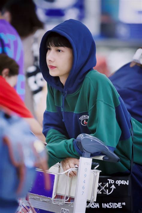 Bright Photos Theory Of Love Love And Pride Cute Gay Couples Foto Jungkook Cute Photos