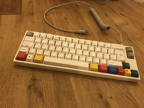 Love my Leopold FC660M with the coloured modifiers : r/MechanicalKeyboards