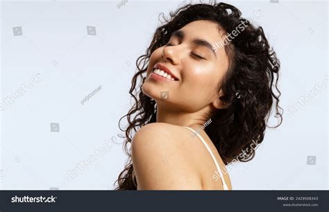 22 Thousand Curly Hair Naked Royalty Free Images Stock Photos Pictures Shutterstock