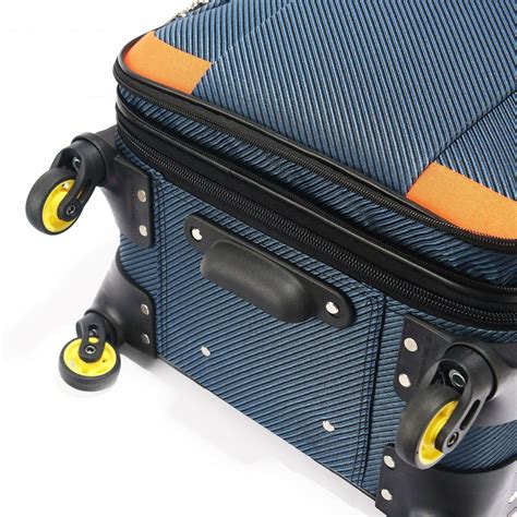 Carry On Luggage 22x14x9 Travel Lightweight Rolling Spinner