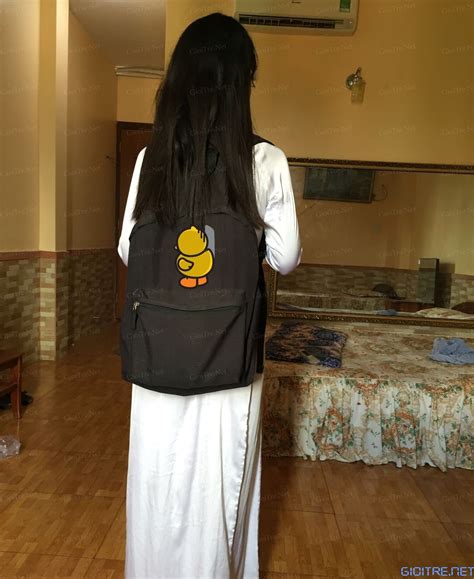 Sexy Girl Some where Cô gai nude khoe hinh xăm ca chep hoa rông cưc chât