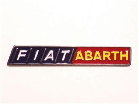 TARGHETTA SCRITTA FIAT ABARTH ADESIVA IN METALLO WRITTEN PLATE EBay