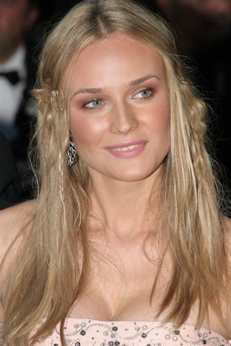 Quel Maquillage Pour Une Blonde Aux Yeux Bleus Maquillage