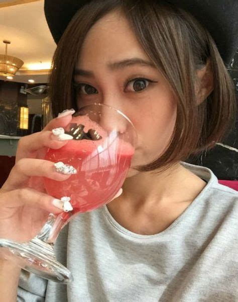 A Sex Selling Chinese Hitchhiker 14 Pics Izispicy