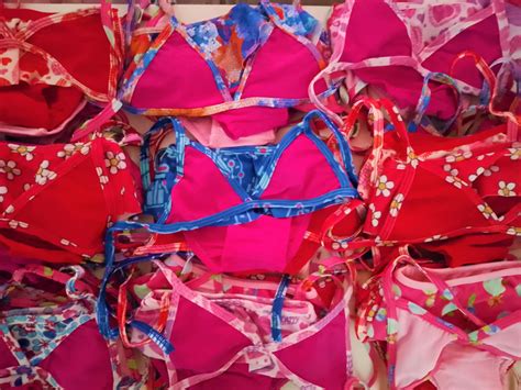 Bikini Nena Docena Aghatta Flores