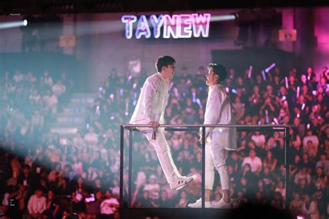 Pin By Athena On Stay Tay X New Theory Of Love Dam M Cute Gay Couples