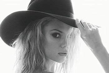 Charlotte McKinney Nude And Naughty Photoshoot PlayCelebs Net