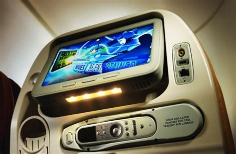 Singapore Airlines Upgrades In-flight Entertainment Systems