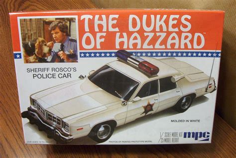 Mpc The Dukes Of Hazard Sheriff Rosco S Police Car 1 25 Scale Model Kit Scale Model Kit