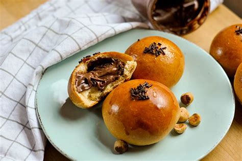 Nutella Sweet Buns — The Sweet And Sour Baker Sweet Buns Nutella Food