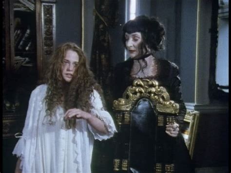 Naked Beatie Edney In Dark Angel II