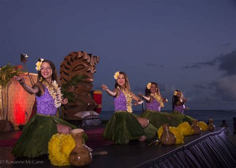 Choose The Luau At Poipu Kauai Hawaii Tours And Activities