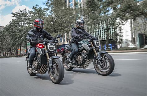 Honda CB R versão naked chega em nova opção de cor Revista Moto Adventure