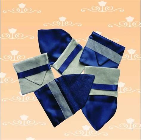 Polyester Velvet Pouch For Personal Zipper At ₹ 14piece In Mumbai