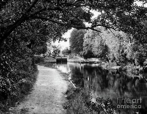 Sonning Lock, 1900 Photograph by - Fine Art America