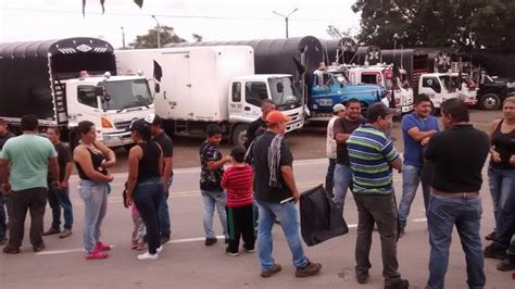 Gremio De Camioneros En El Huila Se Suma Al Paro Nacional La Voz De La Región