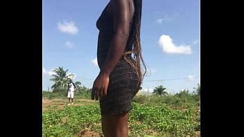 Crazybitch Disfruta Haciendo Twerking Con Su Gran Culo Al Aire Libre Xvideos