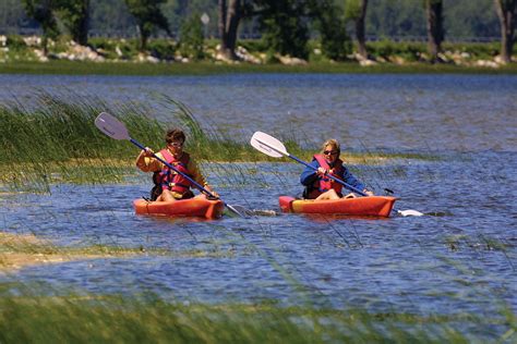 Kayak | Canoeing, Paddling, Touring | Britannica