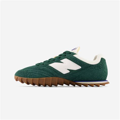 New Balance RC30