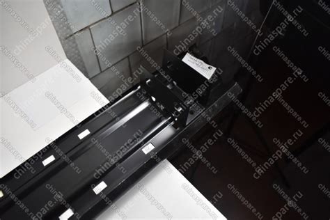 8206111F00 Основание подножки Great Wall Safe купить
