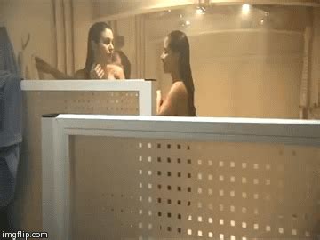 El Barco Nude Pics Page